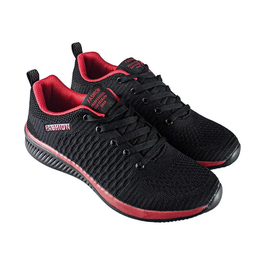 Sneakers, Svarta med röda detaljer