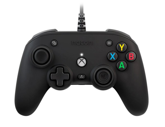 Nacon Pro Compact Controller - Svart
