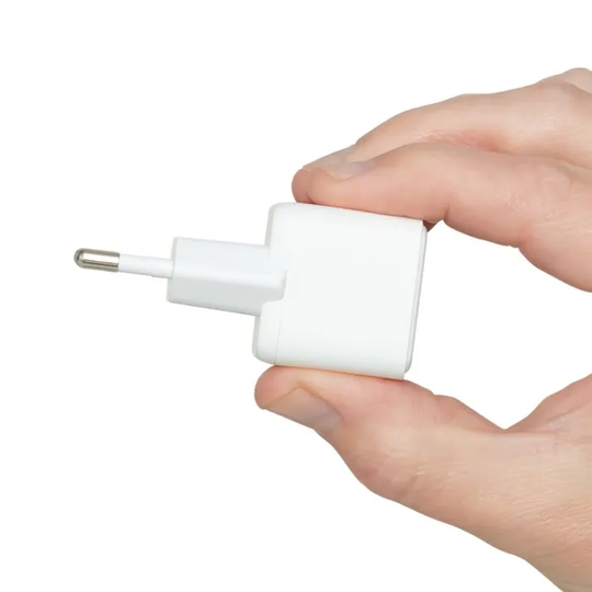 Linocell USB-C Laddare med PD 20 W